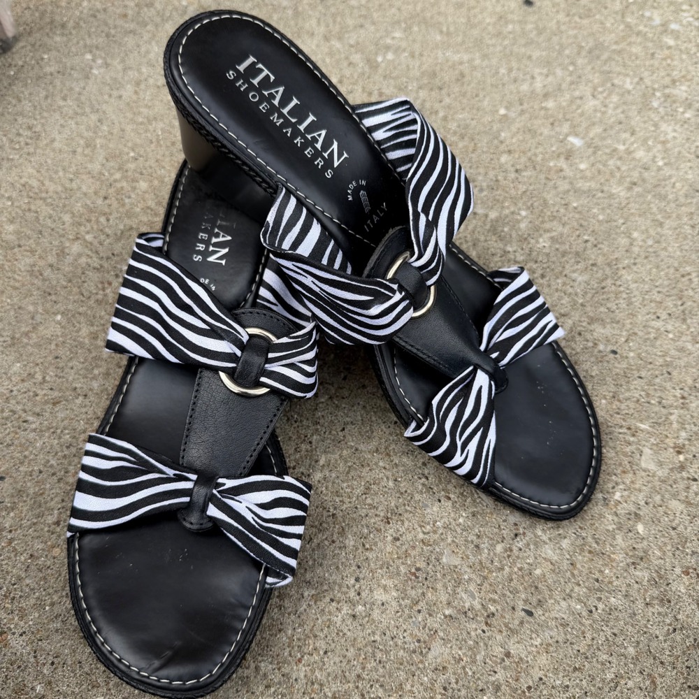 Italian Shoemakers Zebra Print Wedge Sandals Black White Made in Italy Sz 10